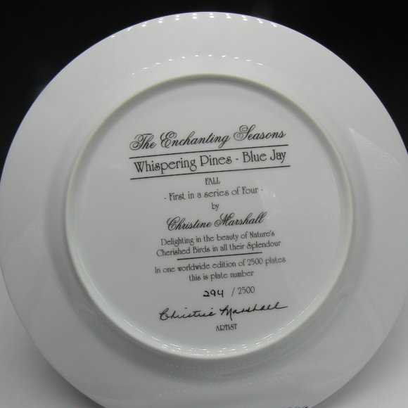 BEAUTIFUL BLUE JAY COLLECTOR PLATE "WHISPERING PINES-BLUE JAY" . - Picture 6 of 7